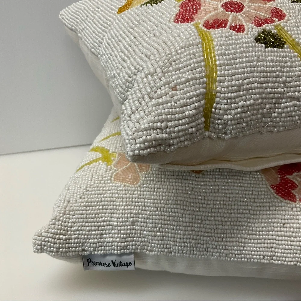 PRIMROSE VINTAGE Pillows Set of 2 Beaded Zipper Back Square Flowers Cream +